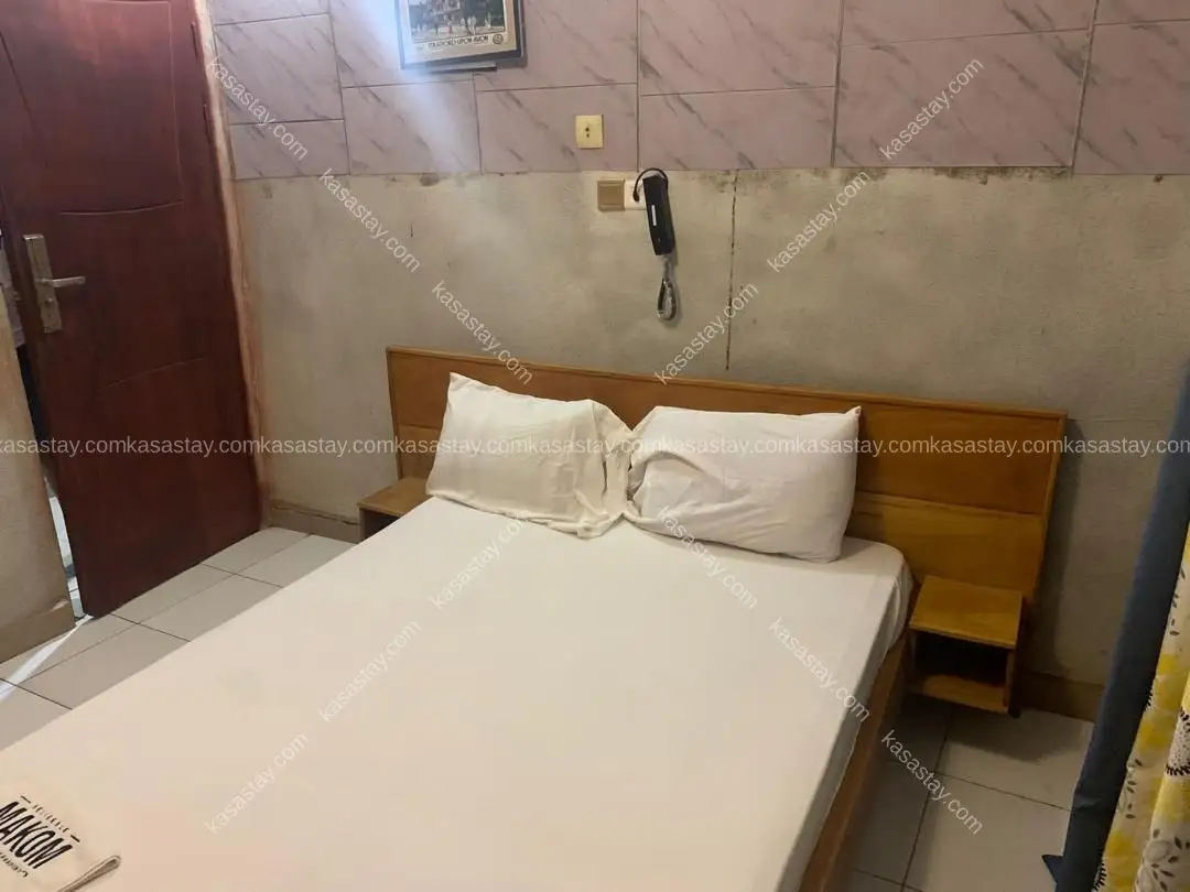 Chambre simple WOURI BWELLE by RESIDENCE MAKOM ( Bonaberi) 4