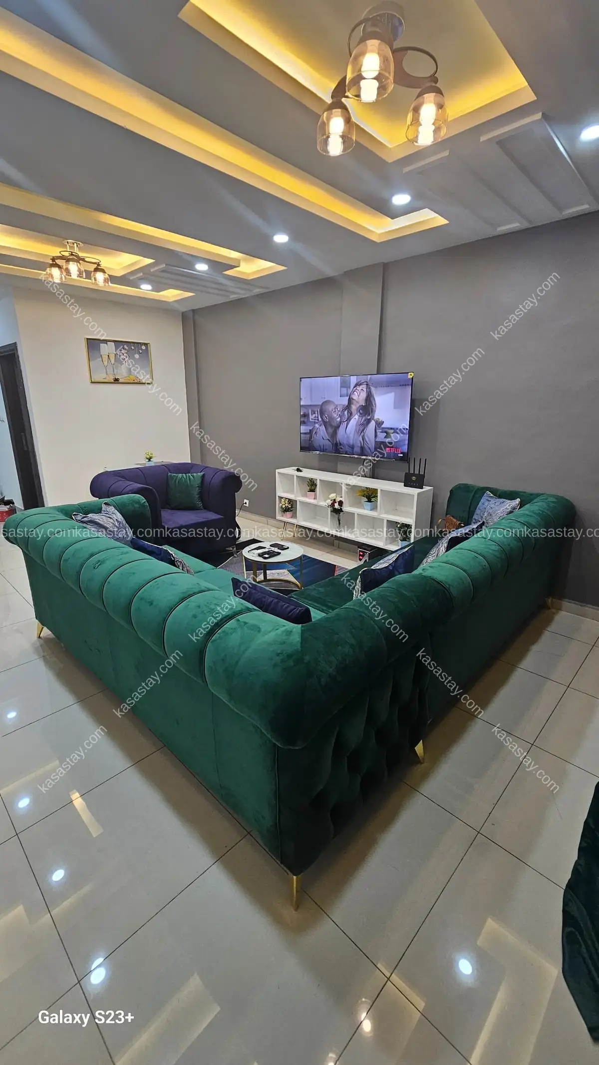 Appartement meublé B1 par LUNA’s HOME (Denver Bonamoussadi)