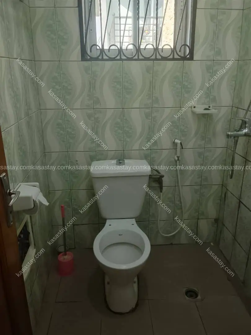 Rooms à Nkolfoulou, 1 chambre 5