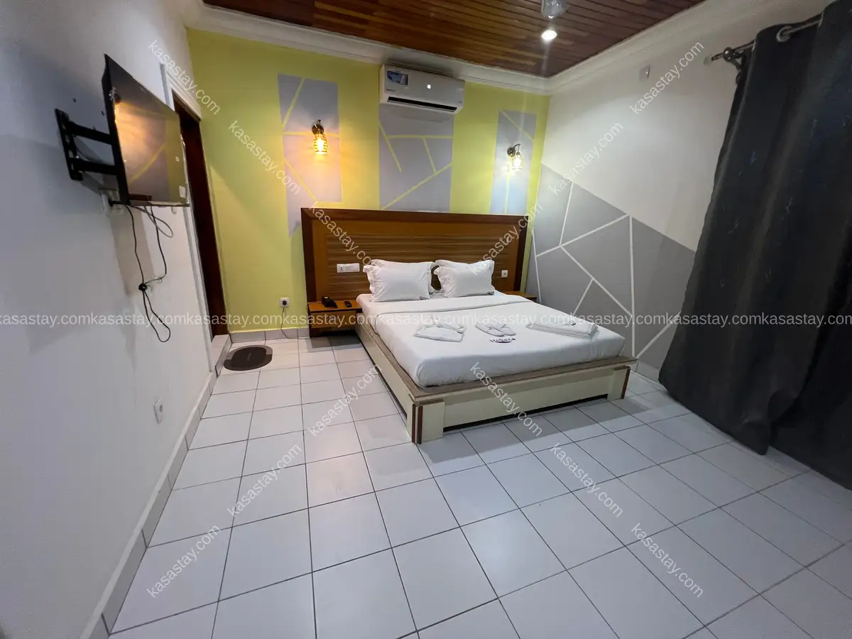 Studio K01 by Relax plus Bepanda Commissariat 7e 3