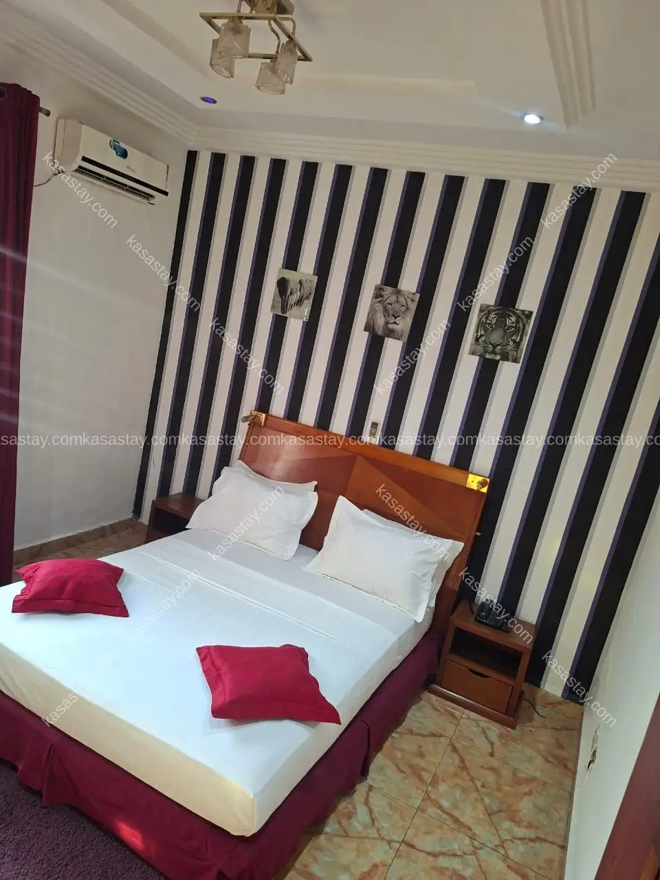 Chambre 4 by résidence New Land ( ndogbon en face du collège Dauphine)