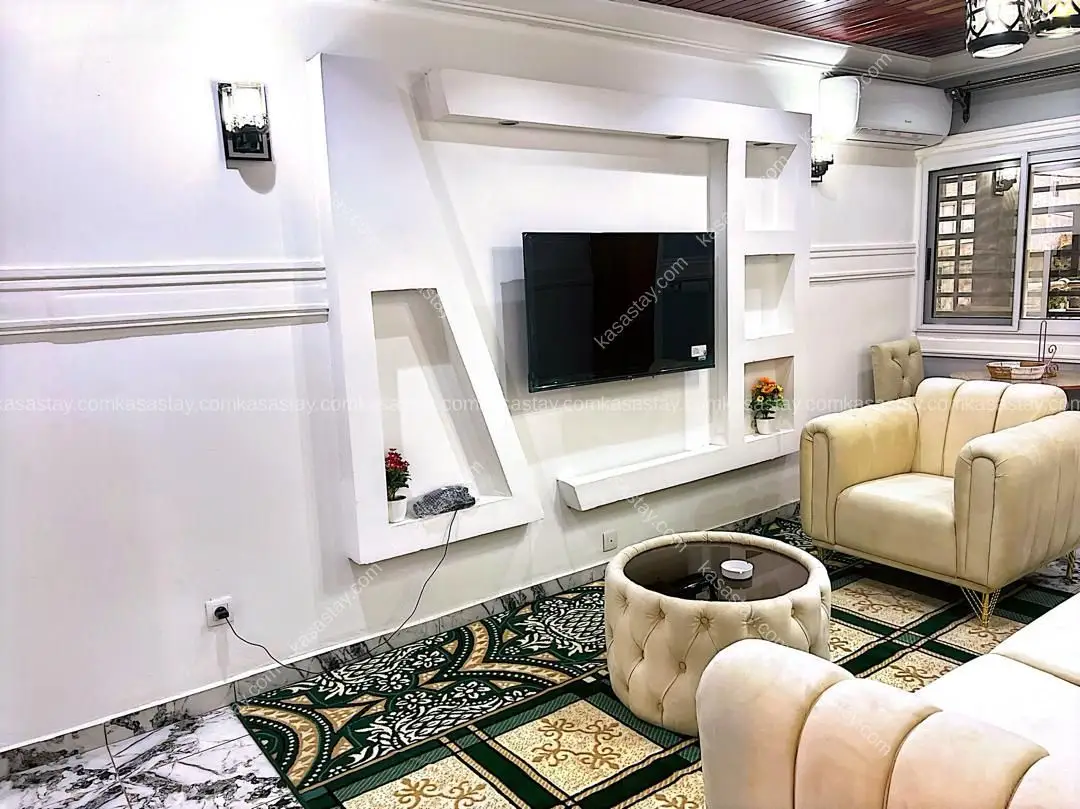 Studio meublé 5