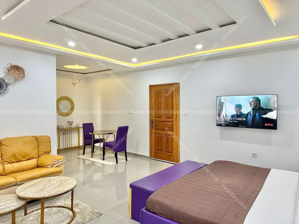 Suite avec Jacuzzi by RESIDENCE LA MARINA (Bonamoussadi face opiom gold) 2