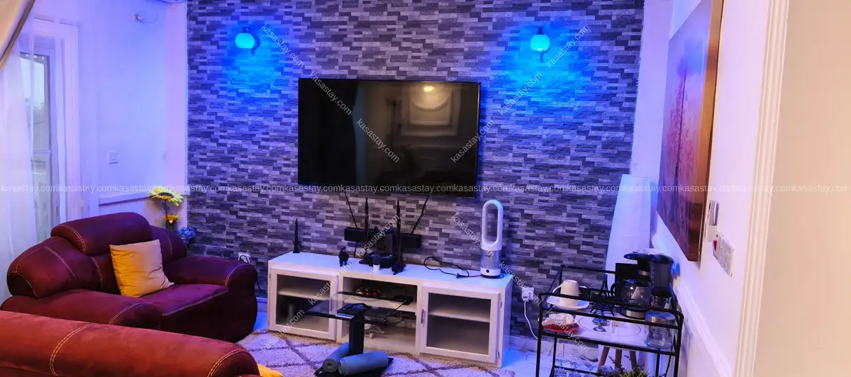 Appartement meublé by Lewis ( kotto en face briquiny près de école la fierté ) 3