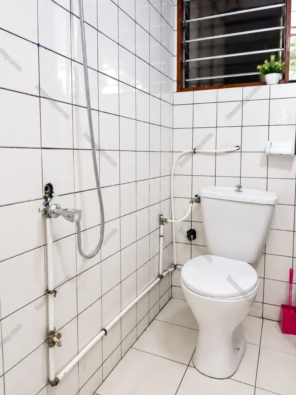 Room in Bonamoussadi, Douala, 1 bedroom 5