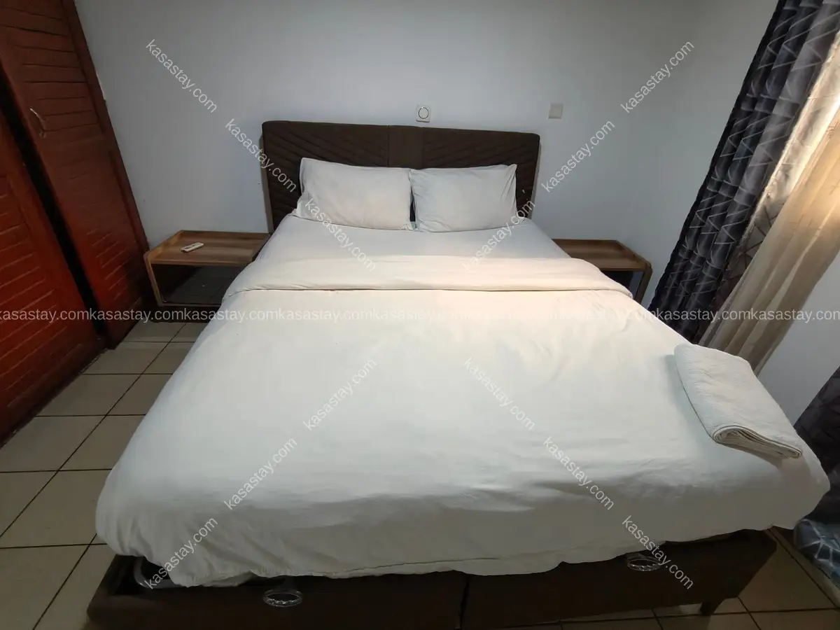 Appartement meublé 2 chambres obobogo entre ministre 3
