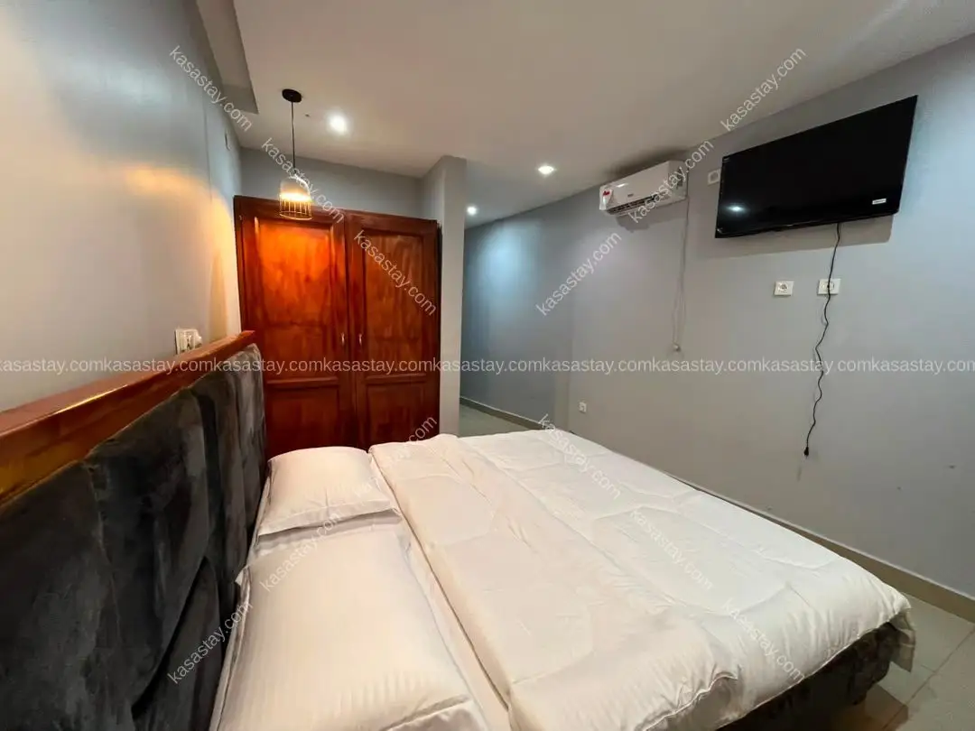 Rooms à Tsinga, 1 chambre 4