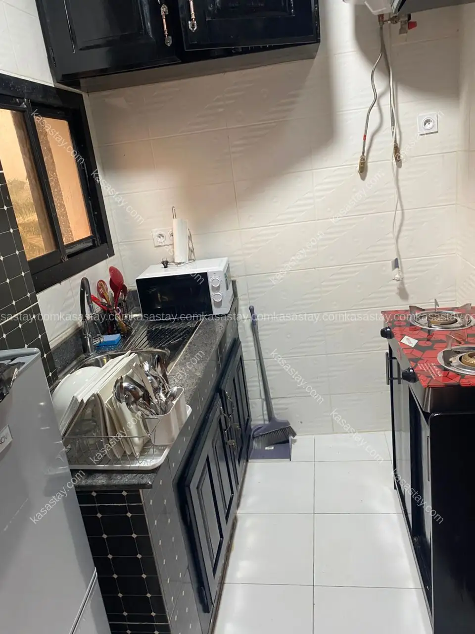Appartement meublé de luxe de 2 chambres en étage élevé, Ekoumdoum Yaoundé 3