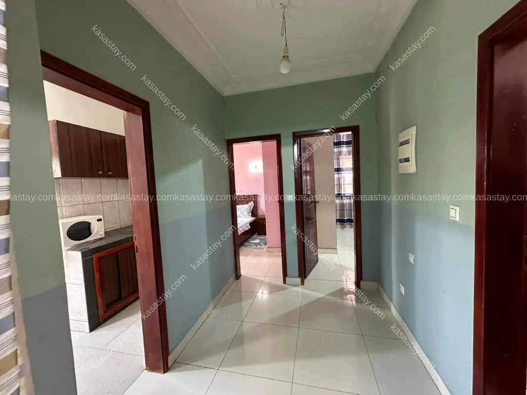 Appartement moderne meublé 1 KHAMEL Apparts (Awae Esaclier YAOUNDÉ) 4