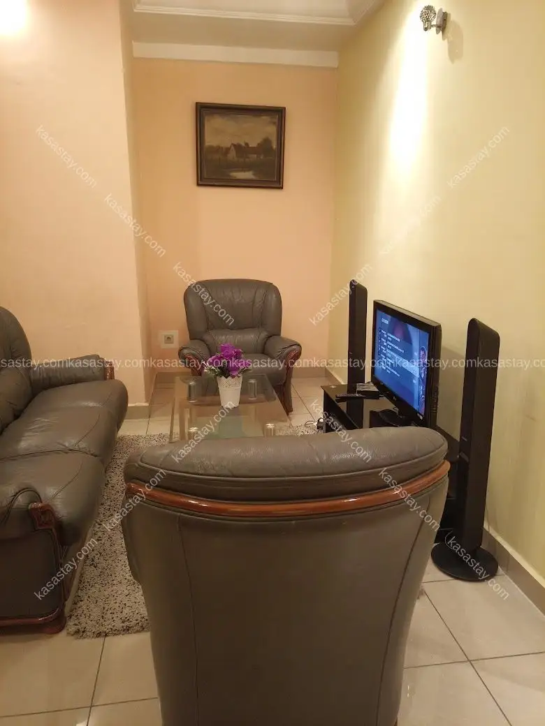 Appartement A5 by résidence MBA ( Texaco aéroport)