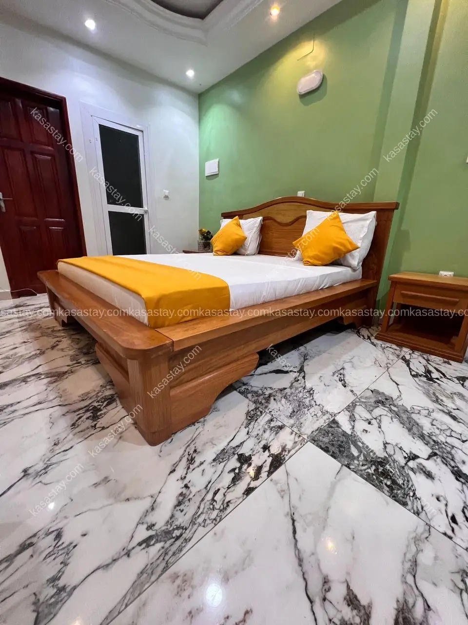 Chambre meublée 404 par résidence MARTINELA ( Kotto mbangue) 5
