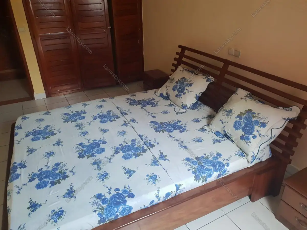Studio in Bonamoussadi, 1 bedroom 5