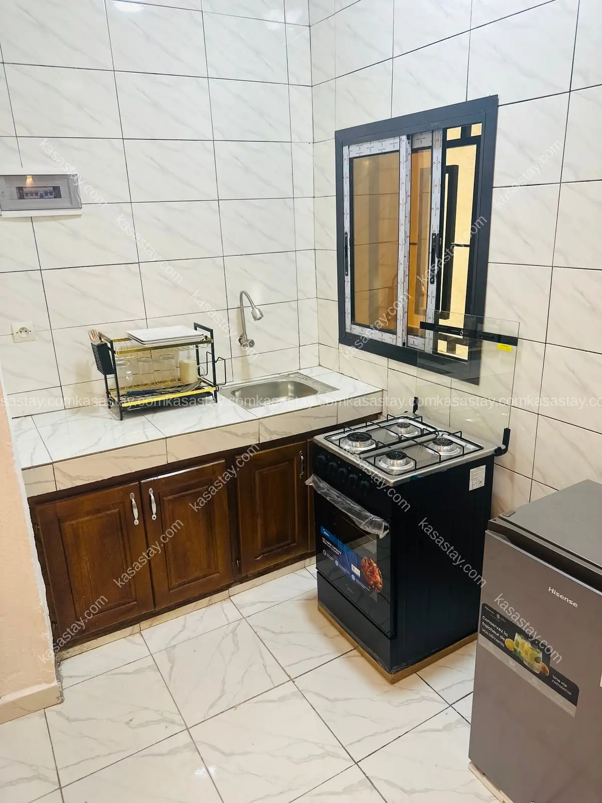 Studio meuble c5 par nogikat home ( ndongbong pharmacie zachman) 4