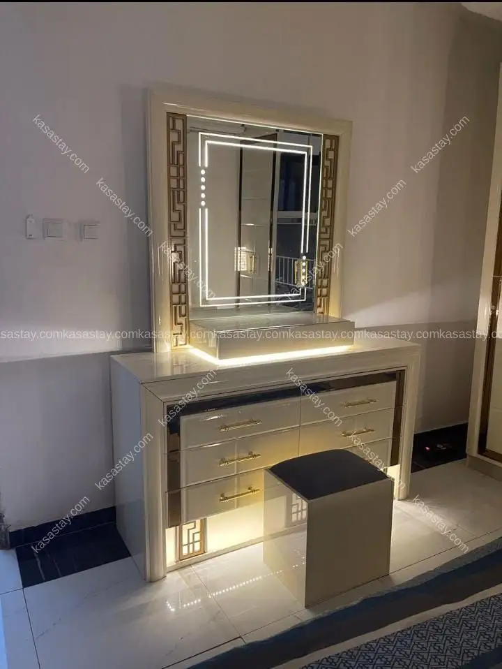 Studio meublés ultra luxueux ODZA BORNE12 3