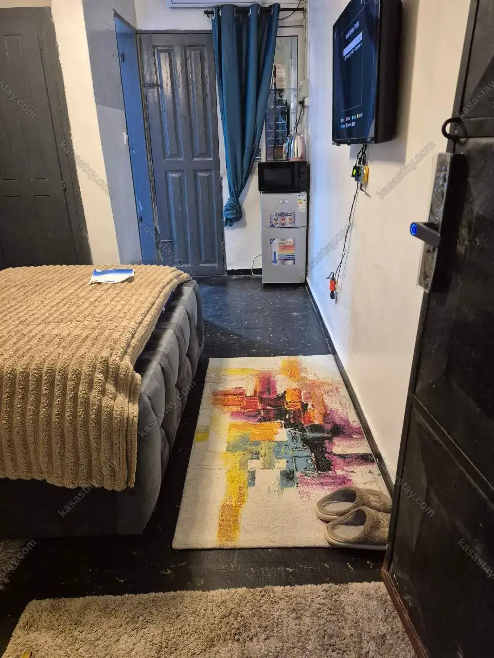 Room in Bonamousadi, Douala, 1 bedroom 4