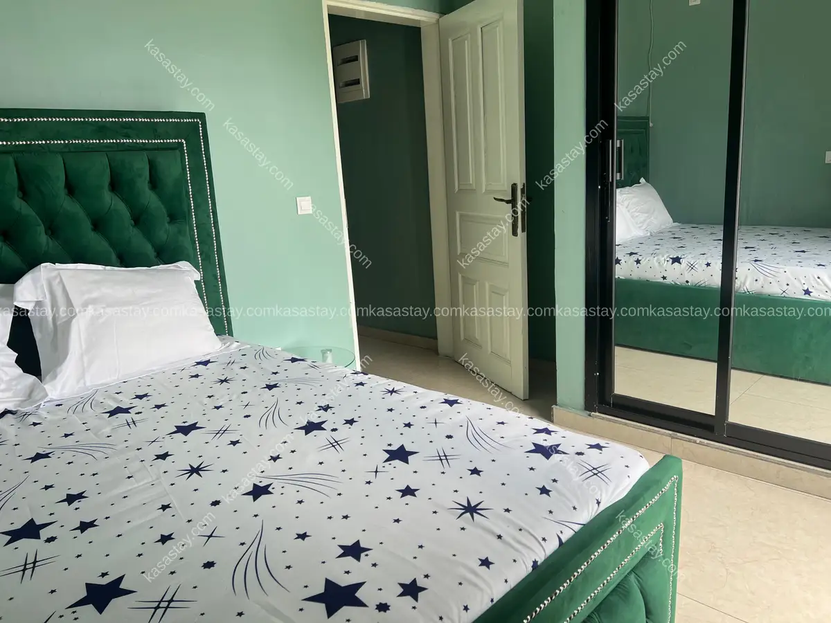 Apparemment meublé c2 by TSALACH GUEST HOUSE(Bocom Ndobo) 5