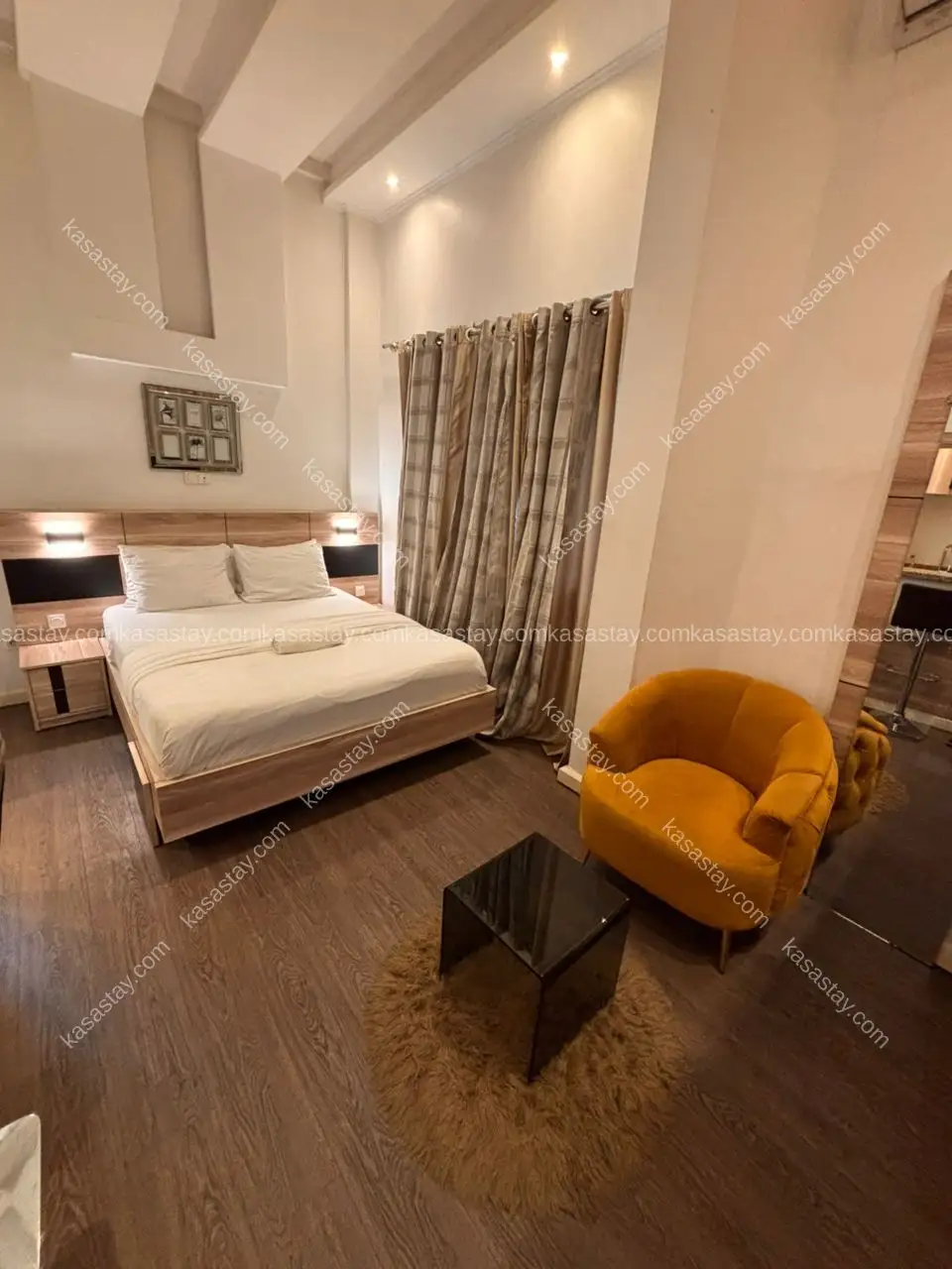 Chambre Majestik-Bonapriso 4