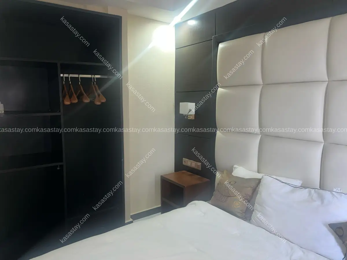 Studio meublé 377 par résidence OPTIMA BONAPRISO ( face grand centre commercial ) 3