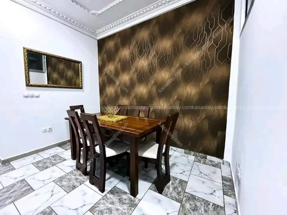 Appartement à Poste Centrale, Yaoundé, 2 chambres 3