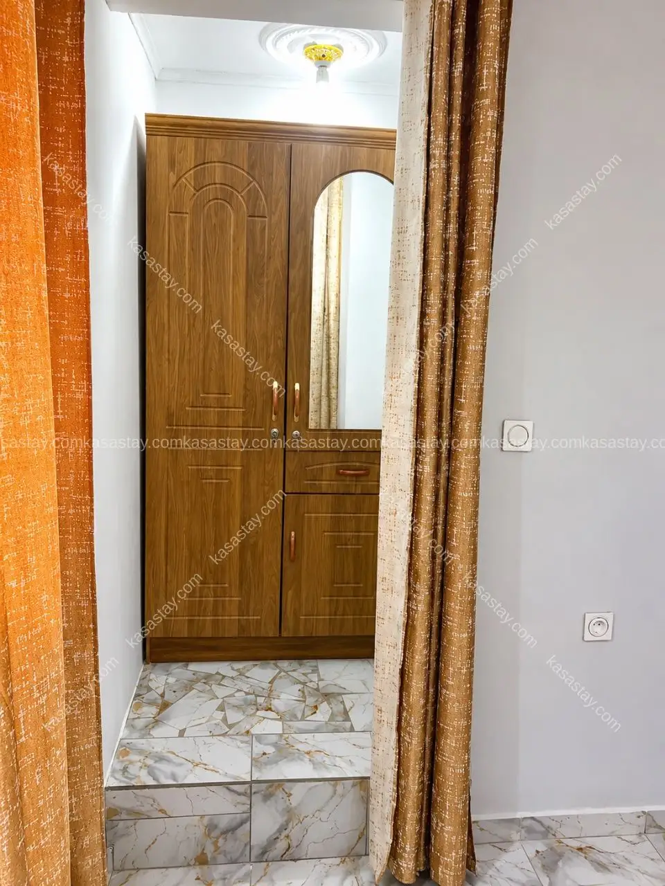 Studio à GÉNÉRAL DE YAOUNDE, 1 chambre 2