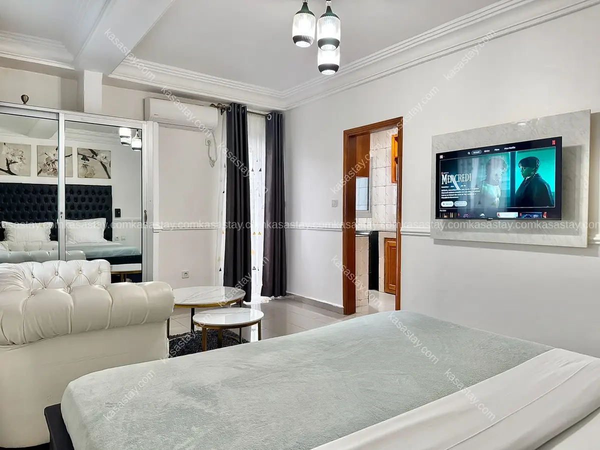 Chambre 3 by RESIDENCE LA MARINA (Bonamoussadi face opiom gold) 2