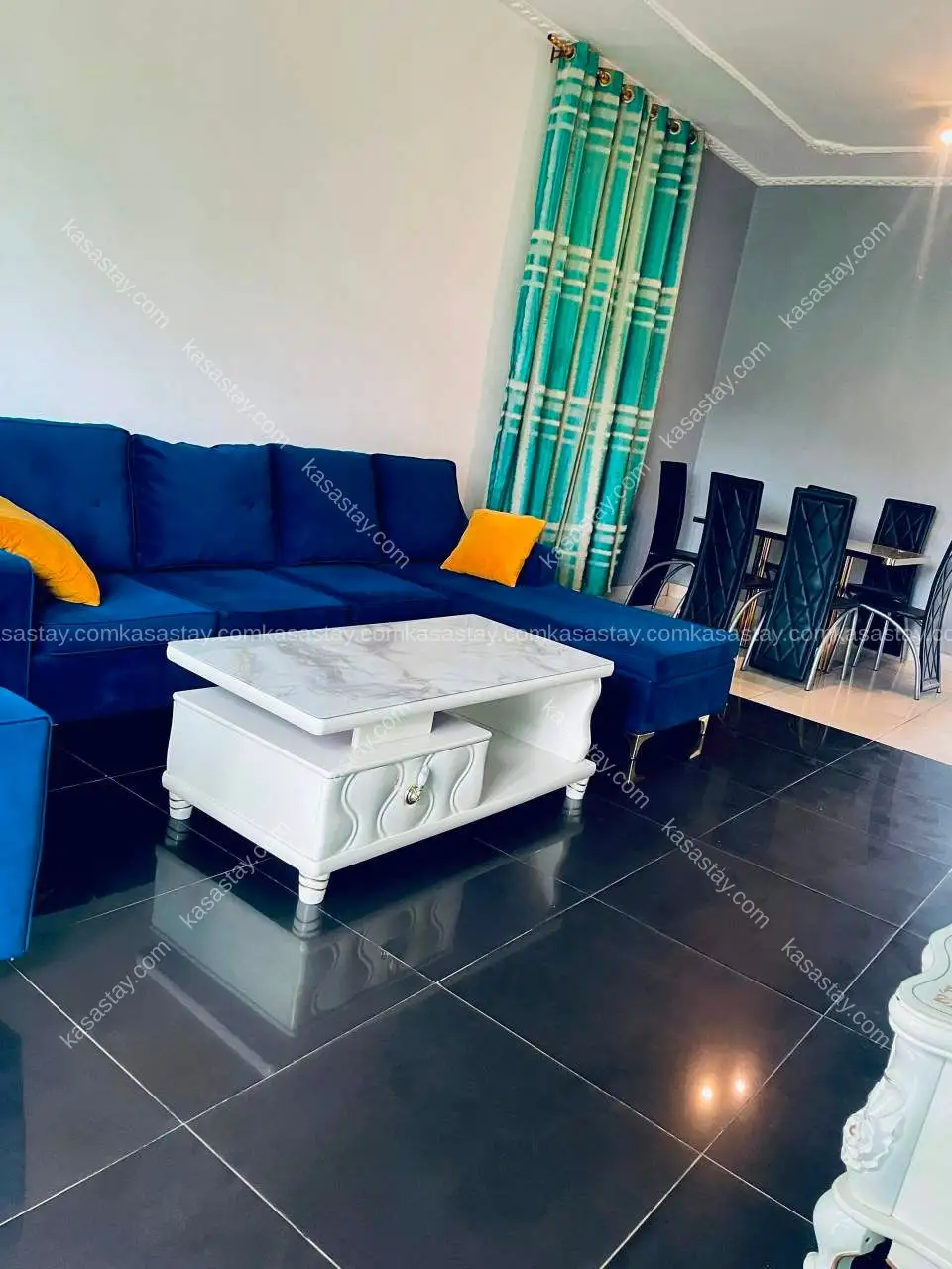 Appartement à Mbalngong, 2 chambres 3