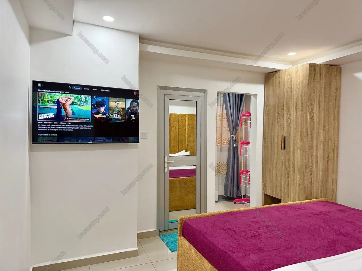 Studio in Logpom, Douala, 1 bedroom 5