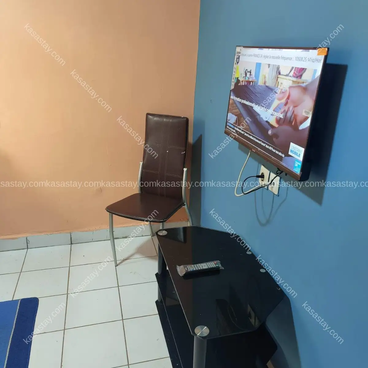 Apartment in Gabon bar, Bafoussam, 6 bedrooms 2