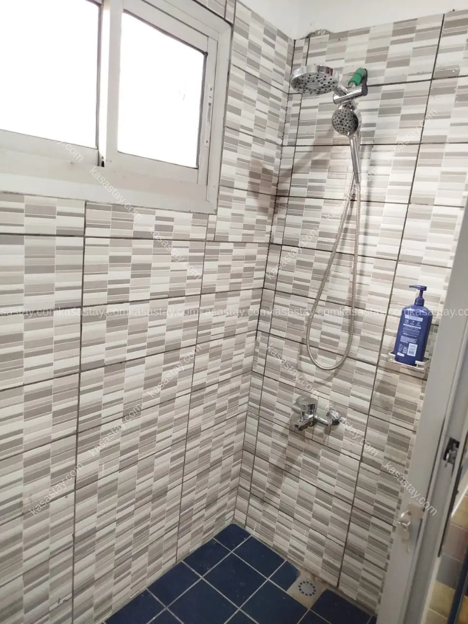 Studio in Yassa, Douala, 1 bedroom 3