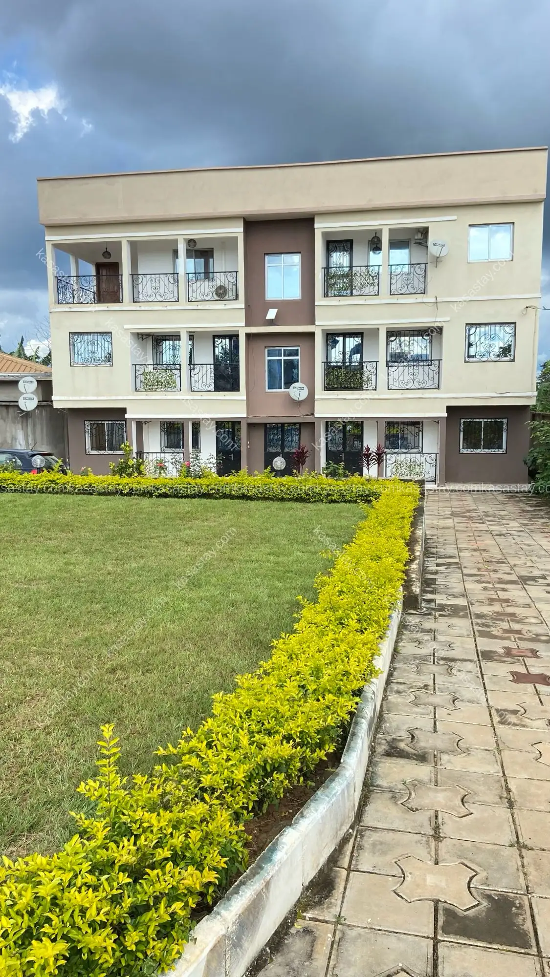 Property in Odza auberge bleu, 1 bedroom