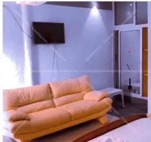 Chambre meublée 02 by Martinela Appartement ( Kotto Badem Badem ) 2