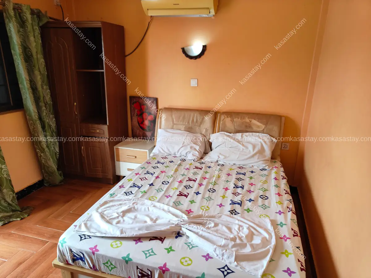 Chambre meublée 5 de la résidence Dema Biyemmasi 2