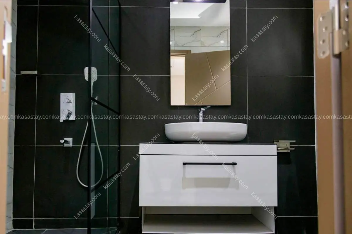 Duplex à Ndokoti, Douala, 1 chambre 4