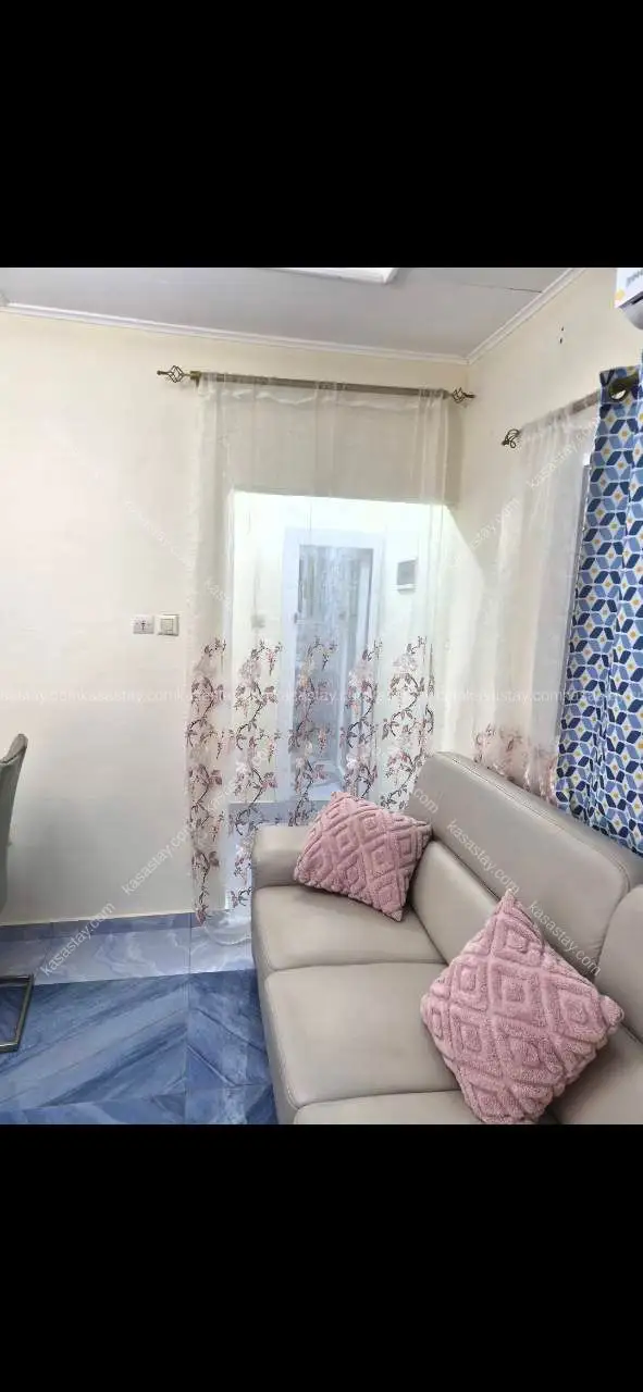 Studio in Japoma, 1 bedroom 3