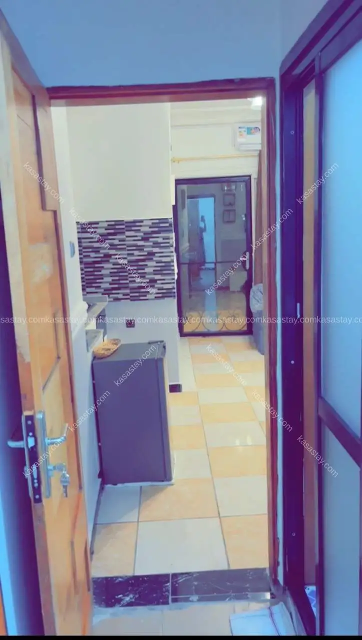 Studio à Kotto carrefour des immeubles, 1 chambre 3