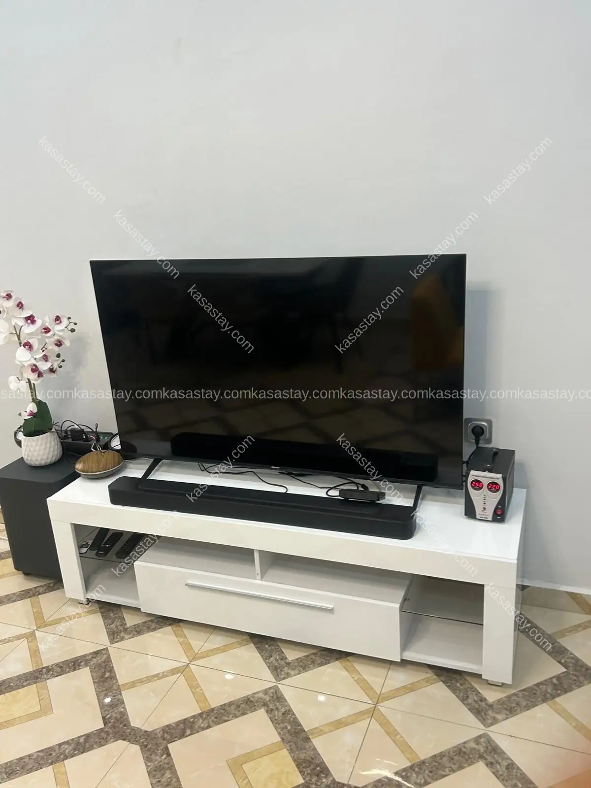 Appartement meublé 3 chambres à Odza 45000 3