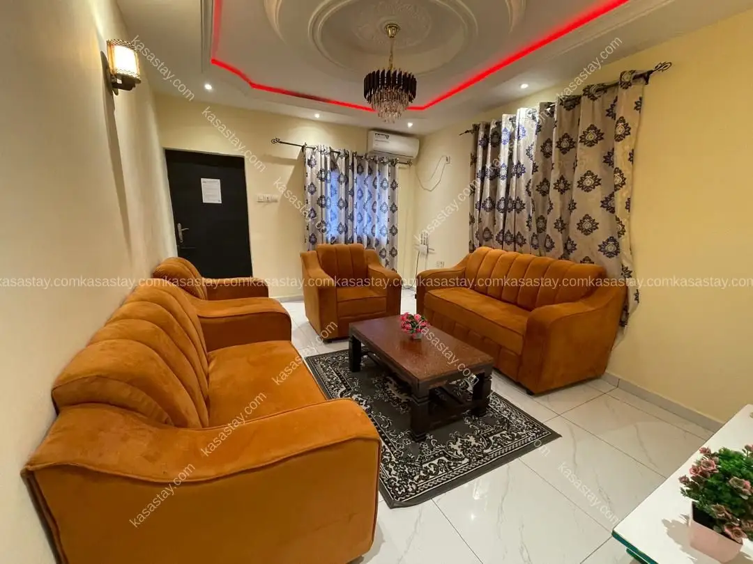 Appartement meublé diamant 6 par FIVE DIAMOND ( CAMRAIL cité)