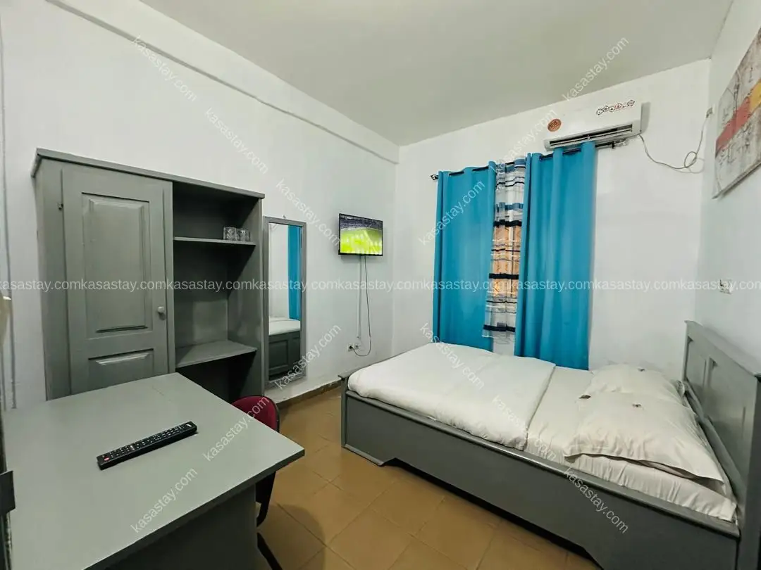 Chambre CADETTE par CP 2 -Lycée de la cité des palmiers)