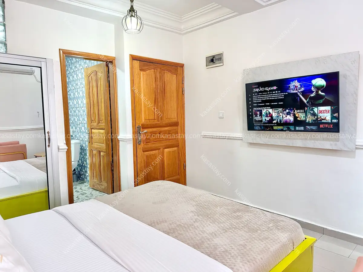 Chambre 2 by RESIDENCE LA MARINA (Bonamoussadi face opiom gold) 2