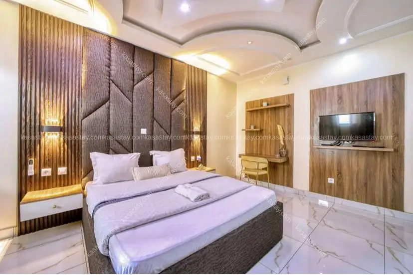 chambre premiuim (106) à 8mins de l'aéroport de Douala 2
