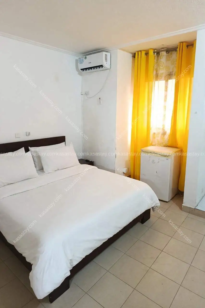 Logement à Akwa I, 1 chambre