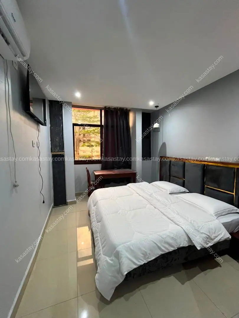 Rooms à Tsinga, 1 chambre 3