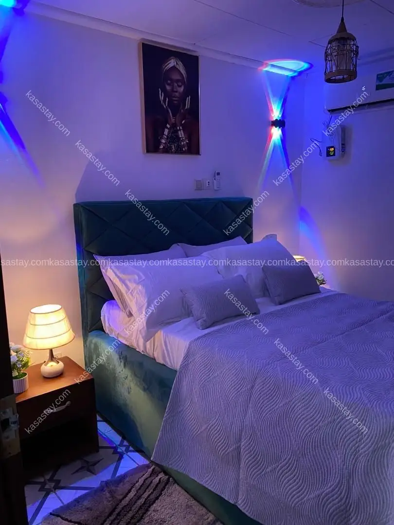 Studio Américain Moderne en face de l'Hôpital Général de Yaoundé