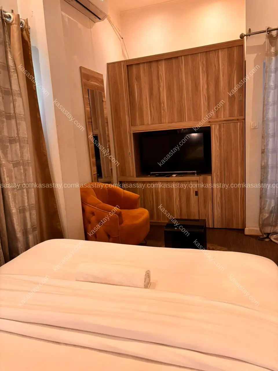 Chambre Majestik-Bonapriso 2