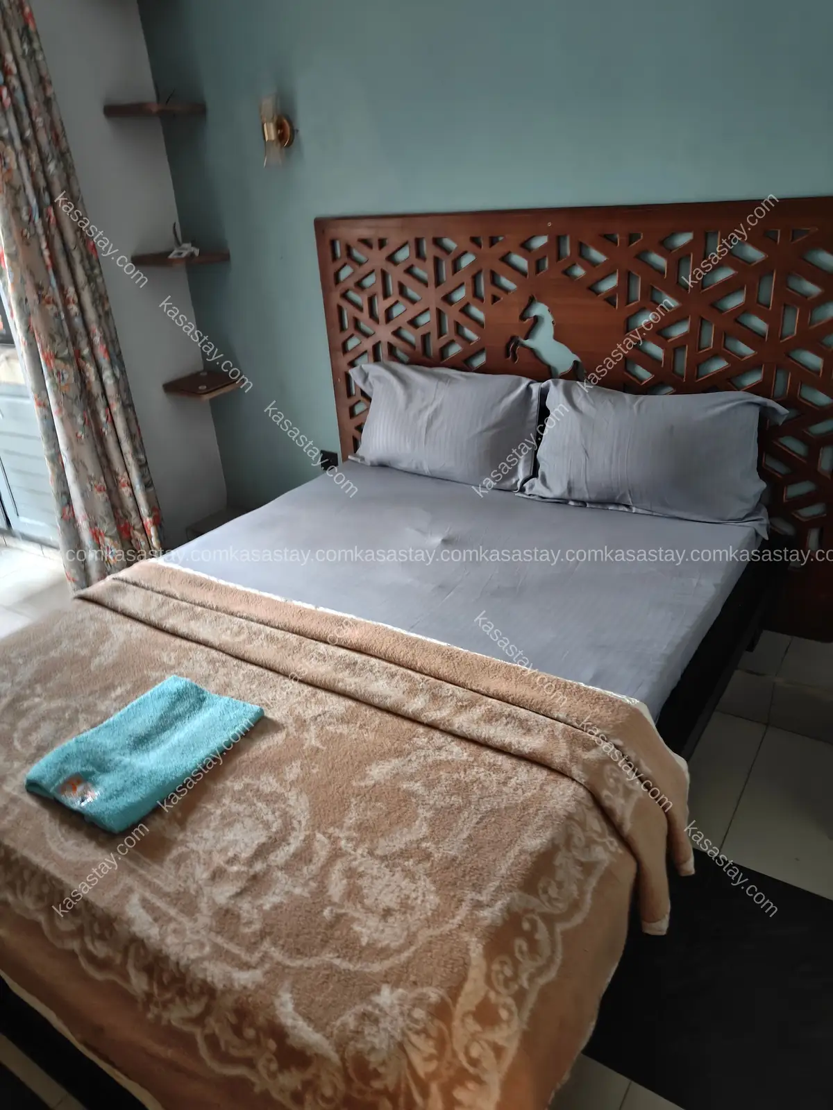 Chambre meublée entièrement équipée luxueuse à Mvogbi 0070 4