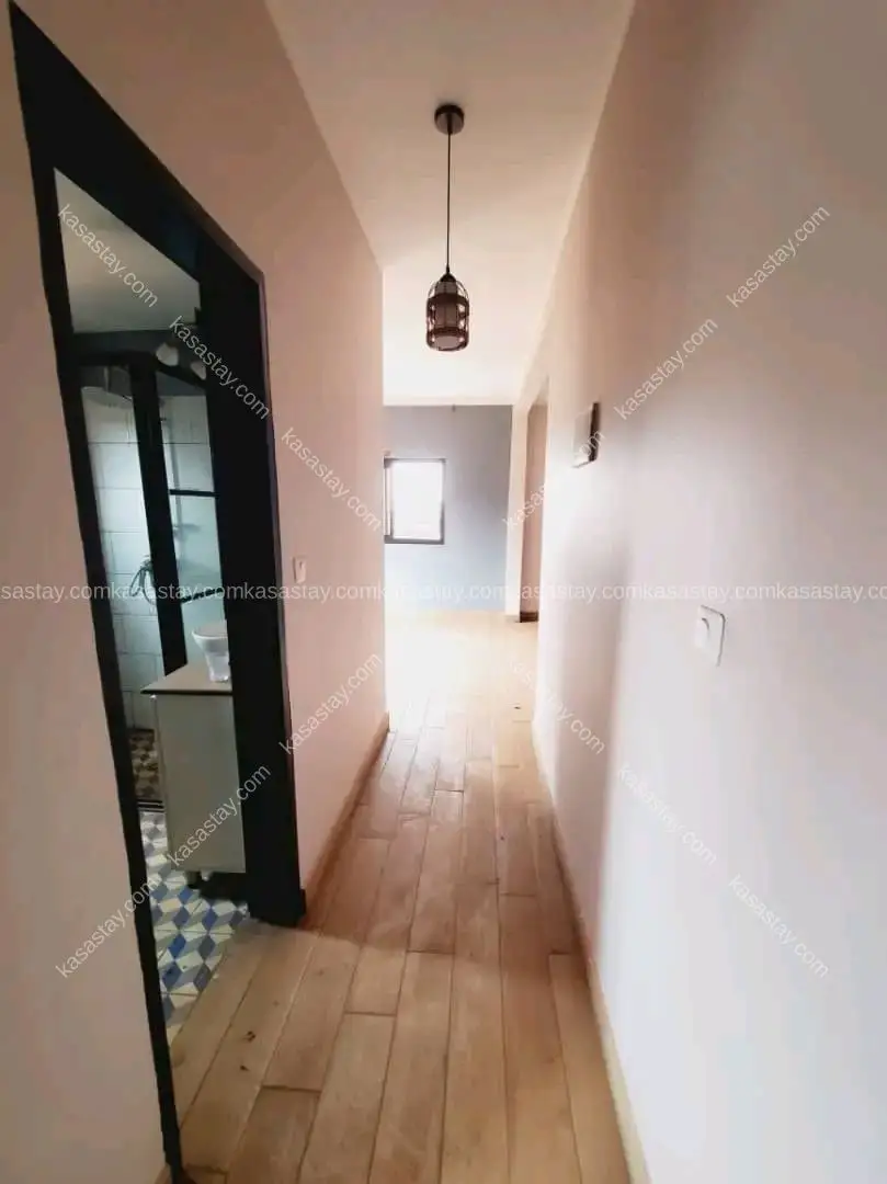 Appartement moderne a louer a la barrière ahala 120000 3
