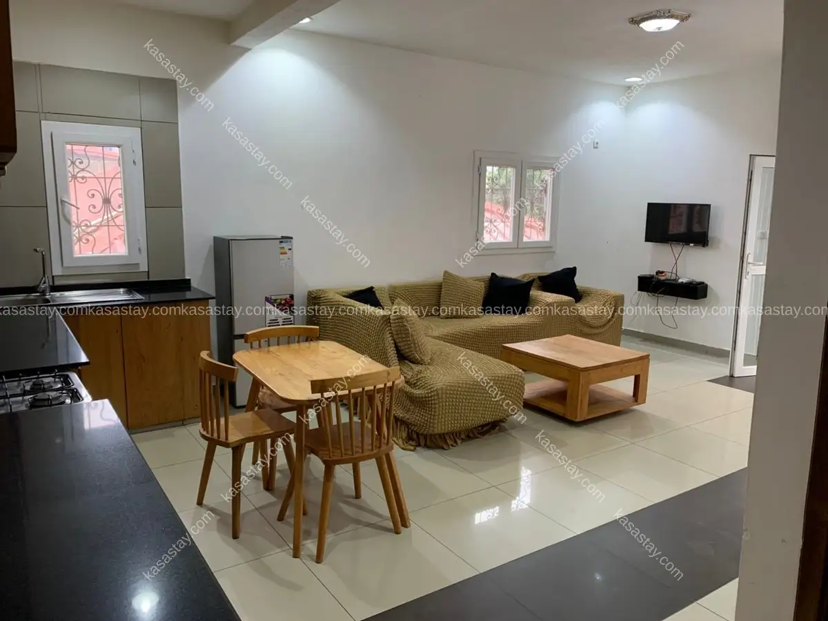 Studio Meublé ultra chic à odza borne 12 3