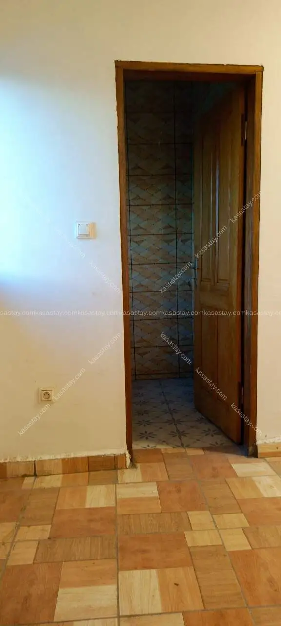 chambre non meublée 2 ( kotto Bangue )