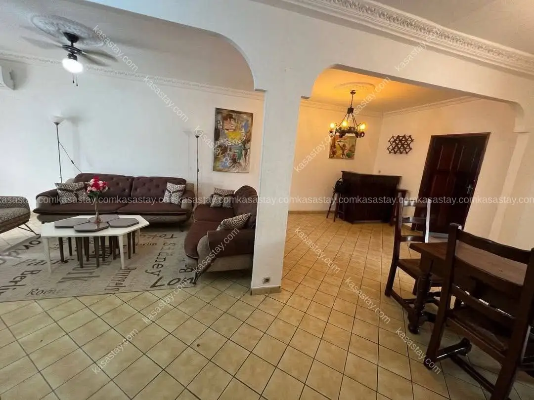 Townhouse in AJEDYMAP, 3 bedrooms