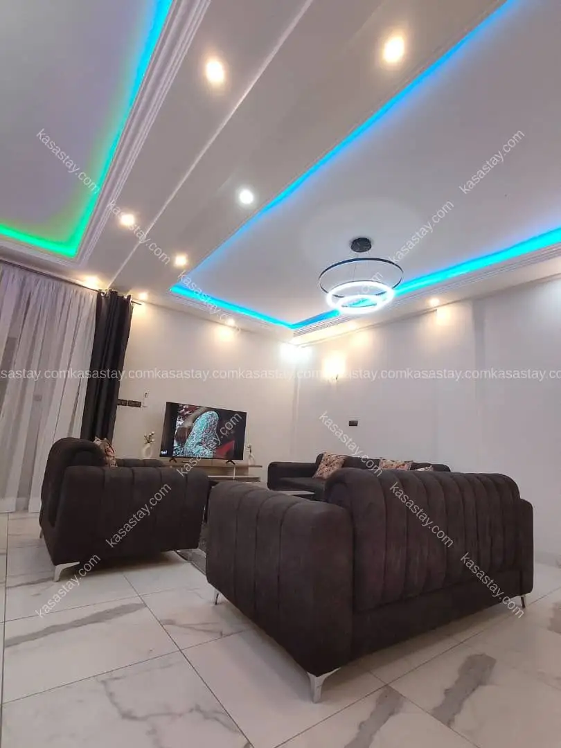 Appartement Meublé 2 Chambres avec piscine 55000 à Odza borne 10
